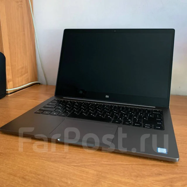 Xiaomi Mi Notebook Air 13.3. 13.3", 3,4����, ��� 8 ��, ���� 256���, WiFi: 1, Bluetooth: 1, ����������� �� 5��. ����