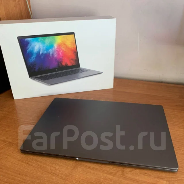 Xiaomi Mi Notebook Air 13.3. 13.3", 3,4����, ��� 8 ��, ���� 256���, WiFi: 1, Bluetooth: 1, ����������� �� 5��. ����
