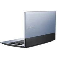 Samsung RV520. 15.6", 2,1����, ��� 4 ��, ���� 320���, WiFi: 1, Bluetooth: 1 ����