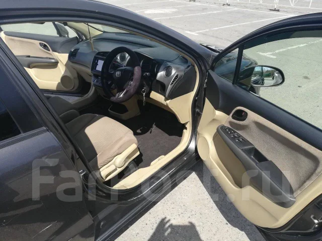 Honda Stream. �������, ��������, 1.8 (139��.�.), ������, 168����. �� ����