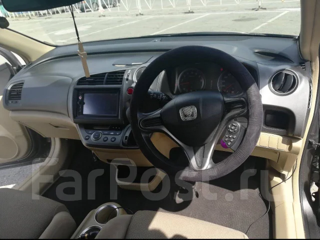 Honda Stream. �������, ��������, 1.8 (139��.�.), ������, 168����. �� ����