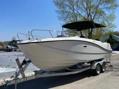 Quicksilver. 2019 ���, ����� 7,23��., ��������� ���������, 250��.�., ������. ��� ����� �� ���������� ����
