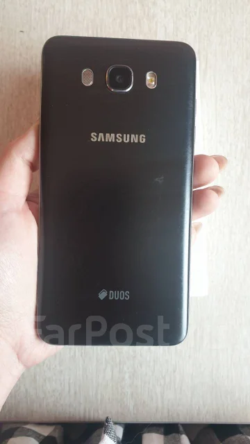 Samsung Galaxy J7. �/� ����