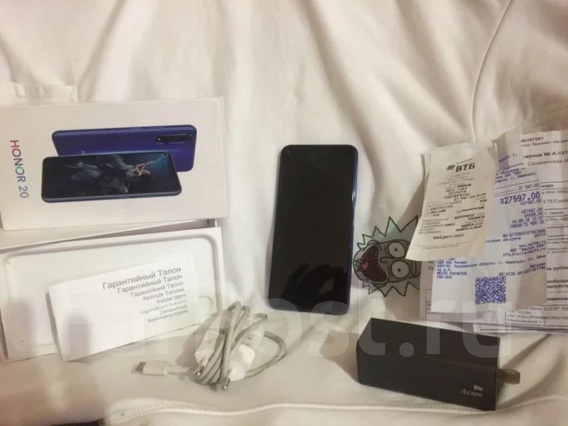 Honor 20. �/�, �����, 3G, 4G LTE, Dual-SIM, ����������, NFC ����