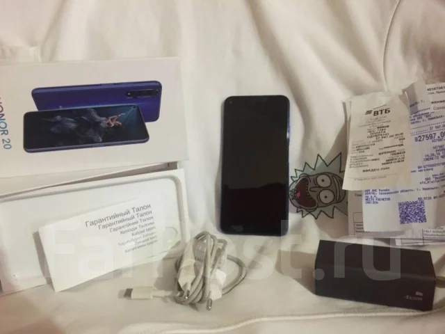 Honor 20. �/�, �����, 3G, 4G LTE, Dual-SIM, ����������, NFC ����