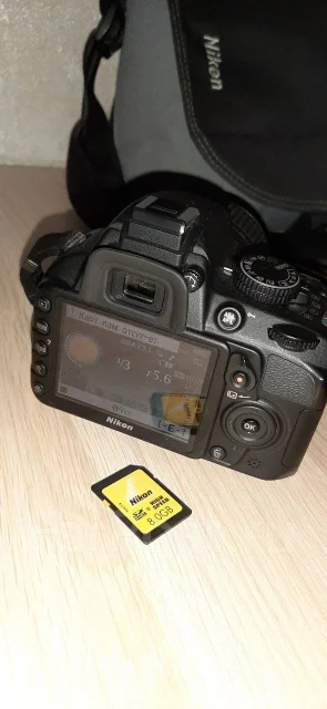 Nikon D3100 ����