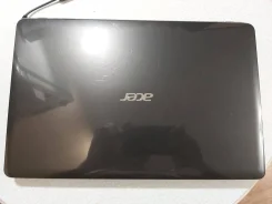 Acer Aspire E1-571. 15.6", ��� 2048 ��, WiFi, Bluetooth ����