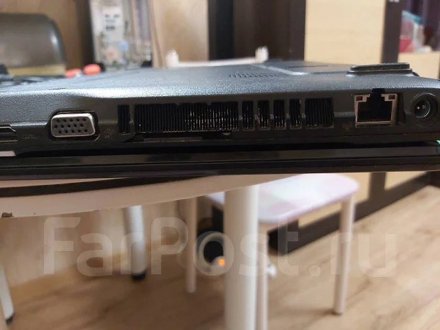 Acer Aspire E1-571. 15.6", ��� 2048 ��, WiFi: 1, Bluetooth: 1 ����