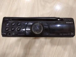 Sony CDX-A250 ����