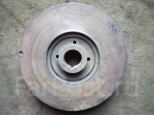 Шкив 1jz ge. Шкив коленвала уменьшенный 2jz. Шкив коленвала 1 jz ge vvti. Шкив 1jz ge. Шкив на кардане погрузчика.