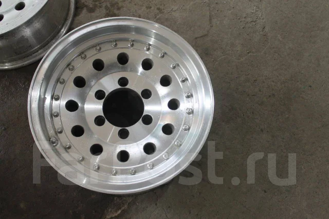MAXX Wheels. 7.0x16", 4x139.7, ET-6 ����