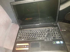 Samsung R519. 15.6", WiFi: 1 ����