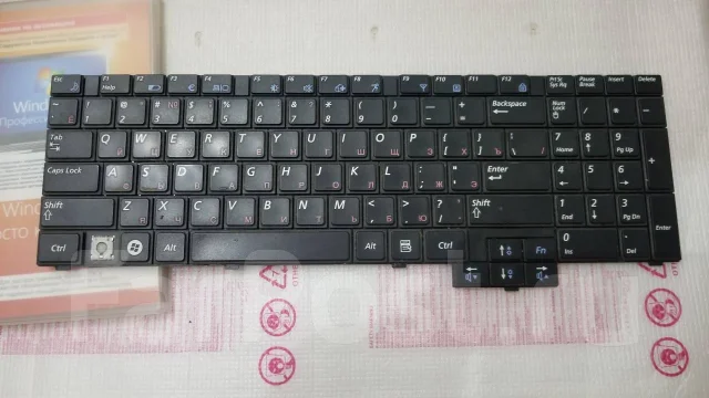 Samsung R540. 15.6", 2,5����, ��� 4 ��, ���� 640���, WiFi: 1 ����
