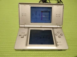 Nintendo DS Lite ����