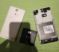 Sony Xperia ZR C5503. / 