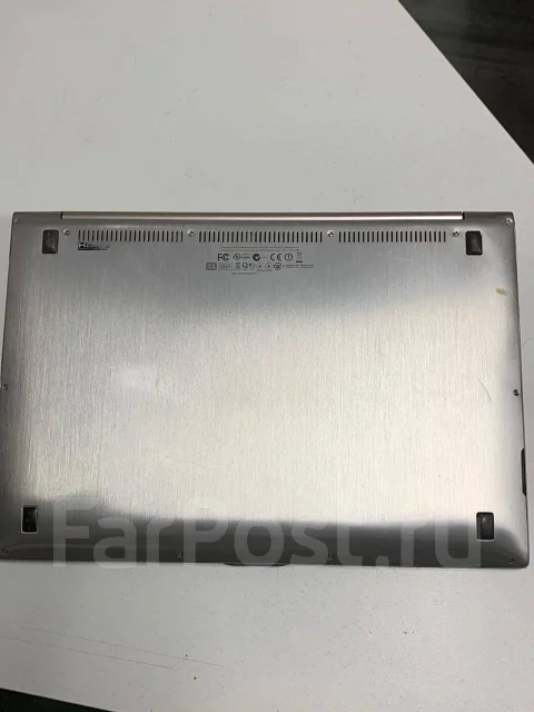 Asus ZenBook UX32A. ��� 4 ��, ����������� �� 4��. ����