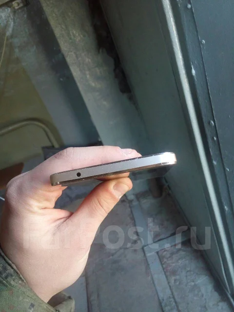 LeEco [LeTV] Le 2 X520. �/�, �������, �����������, 3G, 4G LTE, Dual-SIM ����