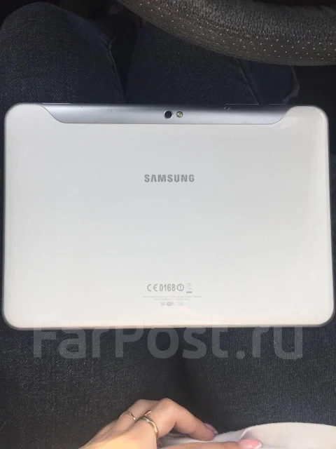 Samsung Galaxy Tab 8.9 ����