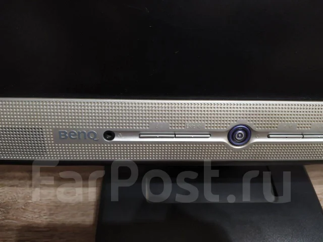 BenQ. 17" ����