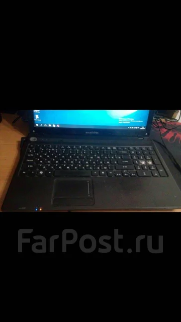 eMachines E442. 15.3", 2,3����, ��� 3072 ��, ���� 300���, WiFi: 1, Bluetooth: 1, ����������� �� 1��. ����