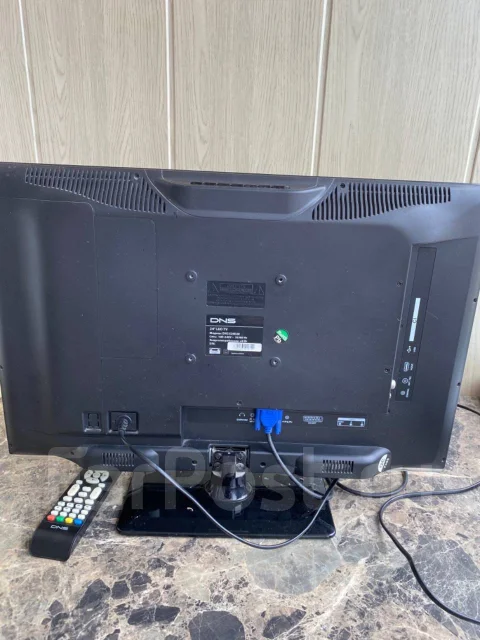 DNS E24D20. LED ����