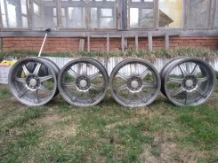 Starform Basel. 7.0x17", 5x114.3, ET45, �� 74���. ����