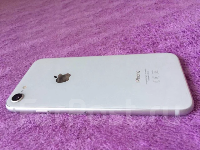 Apple iPhone 8. �/�, �����, 4G LTE ����