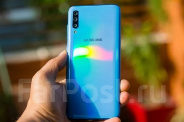 Samsung Galaxy A70. �/� ����