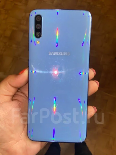 Samsung Galaxy A70. �/� ����