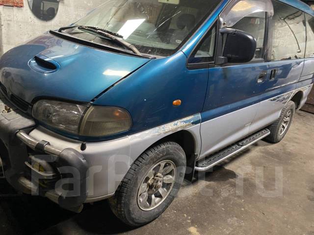 Pe8w mitsubishi delica