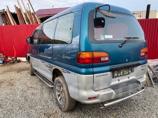 Pe8w mitsubishi delica