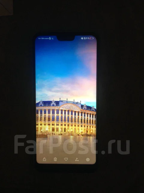 Honor 10. �/�, ���������, 3G, 4G LTE, Dual-SIM, ����������, NFC ����