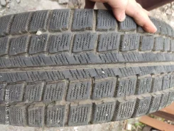 Hankook IceBear W604. ������, ��� �����, 2005 ���, �/�, ����� 30 % ����