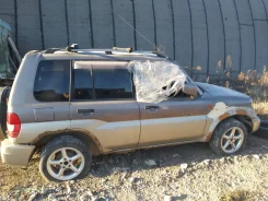 Mitsubishi Pajero Pinin ����