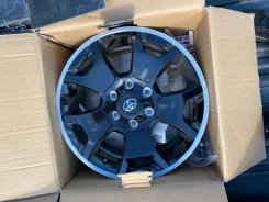 OZ Racing Exclusive. 7.5x18", 6x139.7, ET30, �� 106���. ����