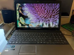 Packard Bell. 15.6", ��� 4 ��, WiFi, Bluetooth