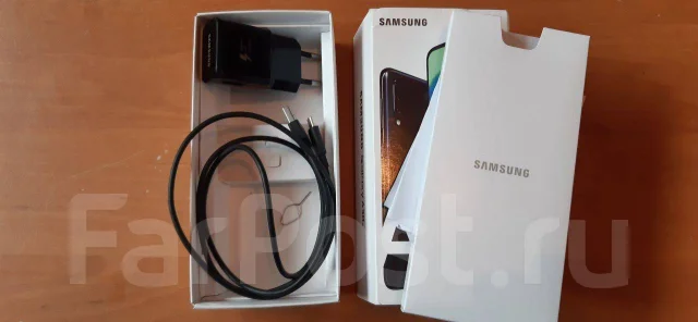 Samsung Galaxy A30s. �/�, ������, 3G, 4G LTE, Dual-SIM, ����������, NFC ����