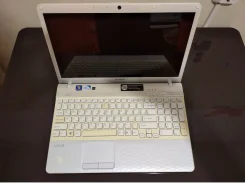 Sony VAIO PCG-71912V. 15.6", ��� 4 ��, ���� 320���, WiFi: 1, Bluetooth: 1 ����