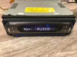 Sony MEX-R1 ����