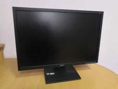 Acer. 22" ����