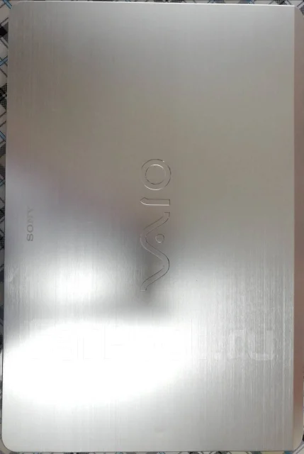 Sony VAIO. ��� 4 ��, ���� 1 000���, WiFi: 1, Bluetooth: 1 ����