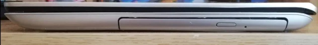 Sony VAIO. ��� 4 ��, ���� 1 000���, WiFi: 1, Bluetooth: 1 ����