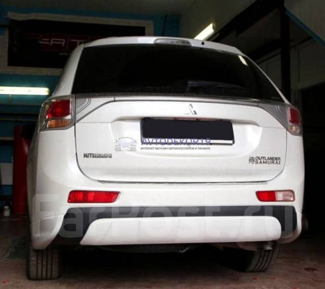 Задние накладки "Broomer Design" на бампер Mitsubishi Outlander 3 ...