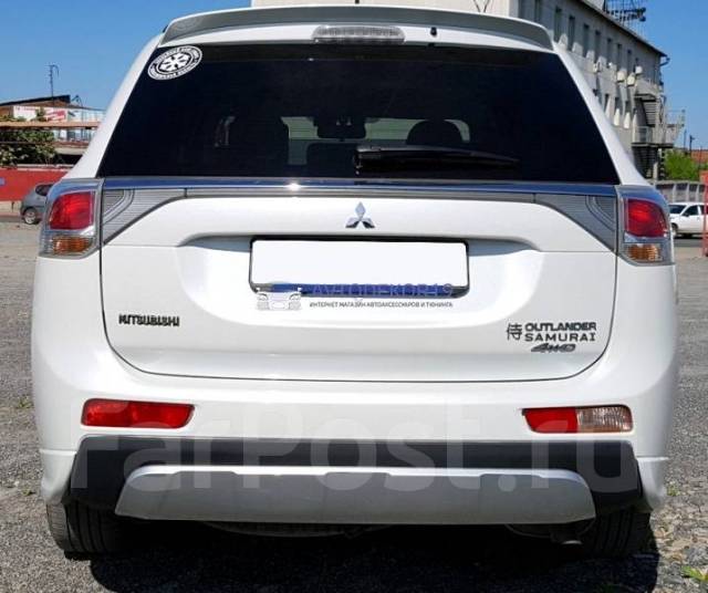 Задние накладки "Broomer Design" на бампер Mitsubishi Outlander 3 ...