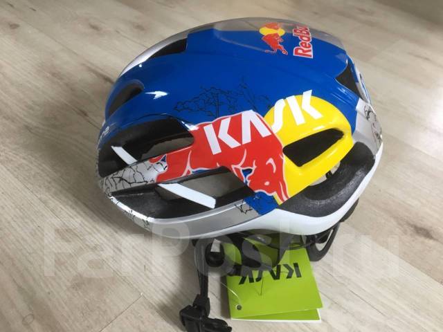 Kask protone hot sale red bull