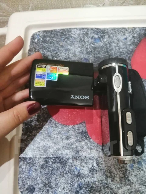 Sony. 10 - 14.9 ��, � ���������� ����