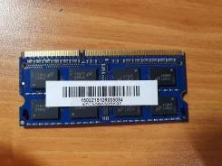 SO-DIMM DDR3L.