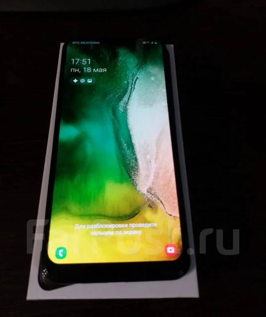 Samsung Galaxy A50. �/�, ������, 4G LTE ����