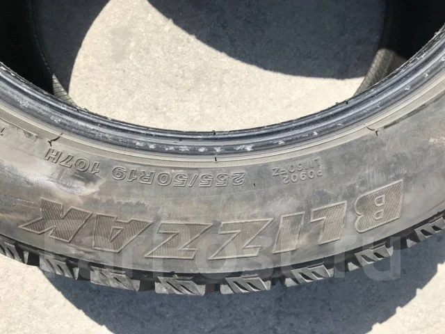 Bridgestone Blizzak LM-60. �����������, 2011 ���, �/�, ����� 10 % ����