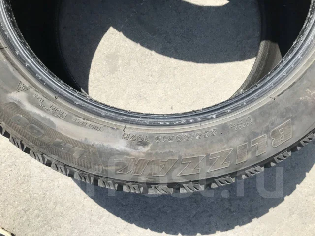 Bridgestone Blizzak LM-60. �����������, 2011 ���, �/�, ����� 10 % ����